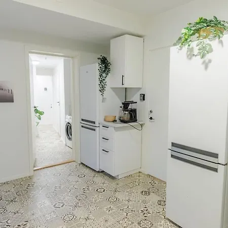 Διαμέρισμα 7 Soverom I Hjertet Av