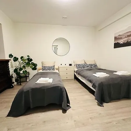 Appartement 7 Soverom I Hjertet Av *
