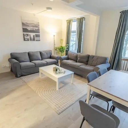 7 Soverom I Hjertet Av Appartement